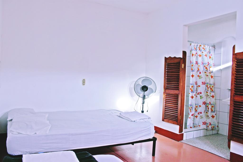 Hostal Sonati León المظهر الخارجي الصورة