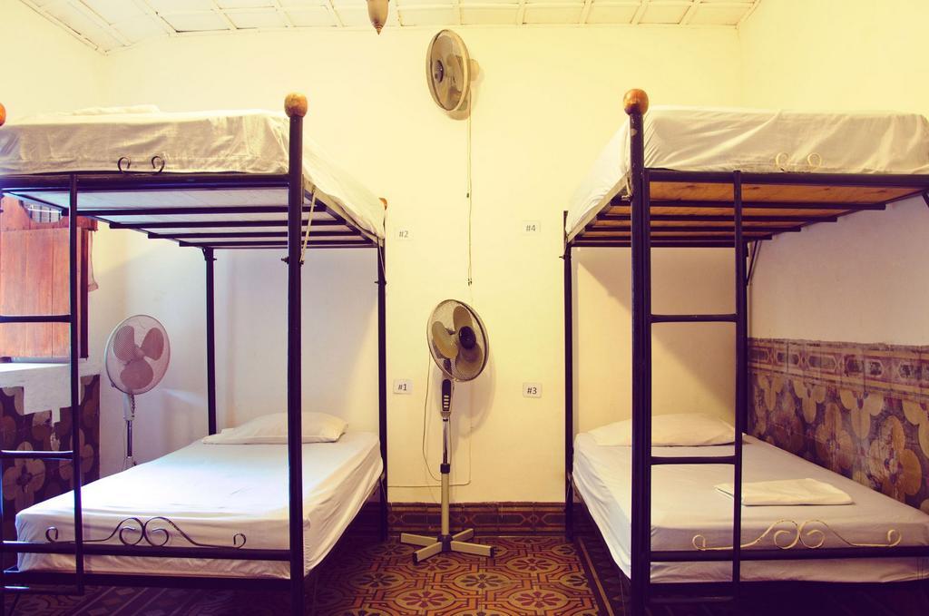 Hostal Sonati León المظهر الخارجي الصورة